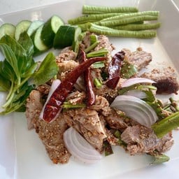 น้ำตกขาหมู