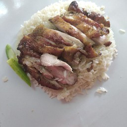 ข้าวมันไก่ย่างธรรมดา