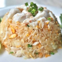 ลัดดาข้าวผัดปู