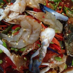 ส้มตำแซ่บซี๊ด