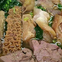 ลีเกาเหลาเนื้อ