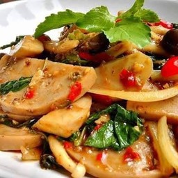 กระเพรา หมูยอ(เป็นกับ)