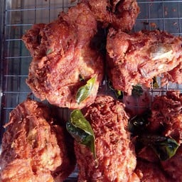 ตาโก๊ะ ไก่ทอดสมุนไพร ไม่ง้อน้ำจิ้ม