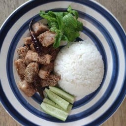 ข้าวหน้าหมูคลุกข้าวคั่ว Pork with spicy roasted ground rice