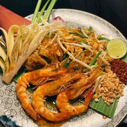 ผัดไทย กุ้งสด
