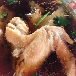 ต้มปีกไก่น้ำแดง