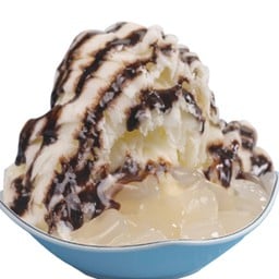 เกล็ดหิมะรสนมนิวซีแลนด์ราดลูกชิดและซอสช็อคโกแลต