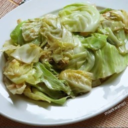 กะหล่ำปลีผัดน้ำปลา