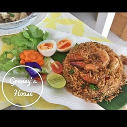 ข้าวผัดต้มยำกุ้ง