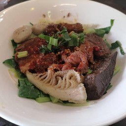 ก๋วยเตี๋ยวหม้อไฟ