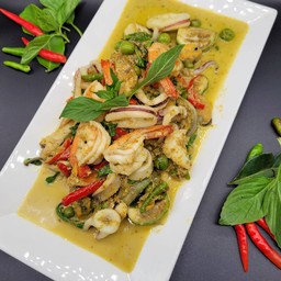 ผัดเขียวหวานทะเล เล็ก