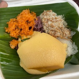 ข้าวเหนียว 3 หน้ากล่องกลาง