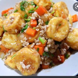 เต้าหู้ทรงเครื่อง