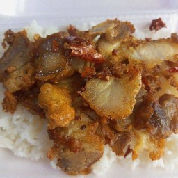 หมูกรอบทอดพริกเกลือ