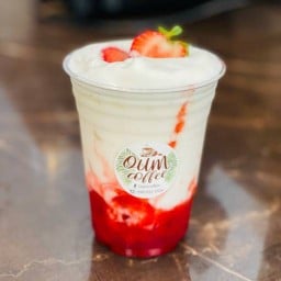 อุ้ม กาแฟมะพร้าวอ่อน บาย ข้าวแกงเจ๊จวบ