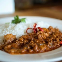 ยายเฒ่าโภชนา (เทคนิคเก่าภูเขาทอง)