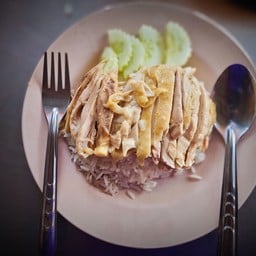 พี่-น้องข้าวมันไก่&บะหมี่เกี๊ยว เจ้าเดิม 2