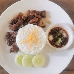 ข้าวเนื้อย่าง