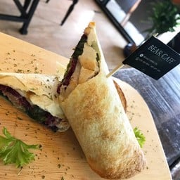 ตอติญ่าเนื้อ