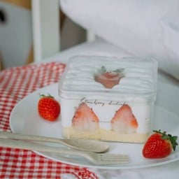 Strawberry short cake