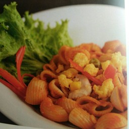 ผัดมักกะโรนี Stir Fried Macaroni