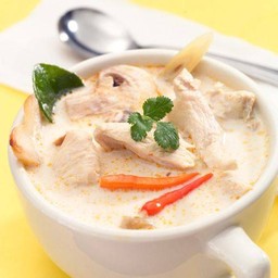 ต้มข่าไก่