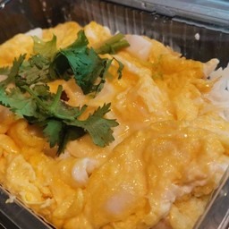 ข้าวไข่ข้นปลาหมึก น้ำจิ้มซีฟู้ด