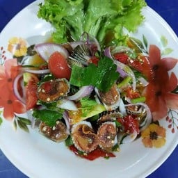 ยําหอยแครง