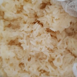 ข้าวเหนียว (ใช้ข้าวเหนียวเขี้ยวงูนะเจ้า)