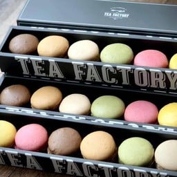 Banana Macaron
