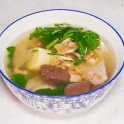 เกาเหลาเลือดหมู