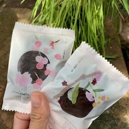 ขนมโคตรถูก