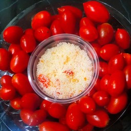 ผลไม้ จิ้มแซ่บ&น้ำผลไม้สกัดเย็น