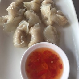 เกี้ยวปลาลวกจิ้มเล็ก 8 ตัว