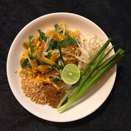 ผัดไทยเจ๊สุมาลี