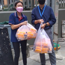 จัดส่งออเดอร์ 150ขวด ถึงมือคุณลูกค้า