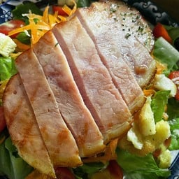 ซีซาร์สลัด แฮม