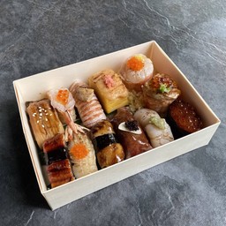 Edomae Sushi Box