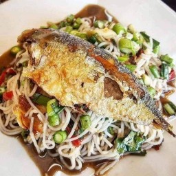 ยำแซ่บเว่อร์ by นัทตี้