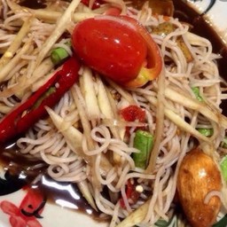 ตำขนมจีน