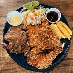 สเต็กหมูนุ่ม+ไก่ทอด