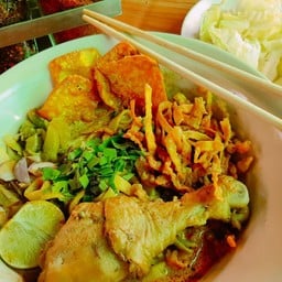 ข้าวซอยต้นข่อย