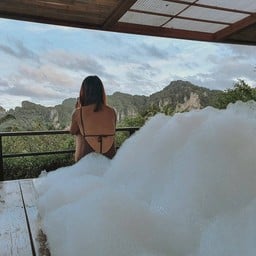 อ่าวนางฟีโอเร่รีสอร์ท