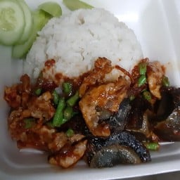 ร้านอาหารตามสั่งพี่เมย์