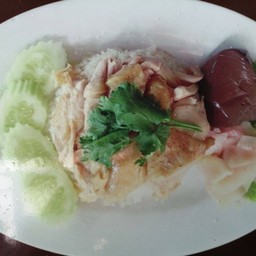 ข้าวมันไก่ต้ม