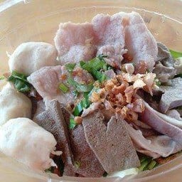 ลวกอิ่มหมู