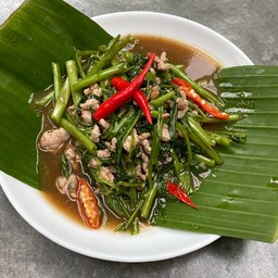 Stir-fried Morning Glory (side Dish) - ผัดผักบุ้ง (กับข้าว)