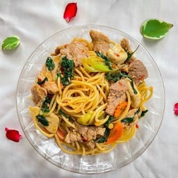 สปาเก็ตตี้กะเพรา