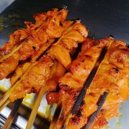 ปุณิกาไก่ย่าง