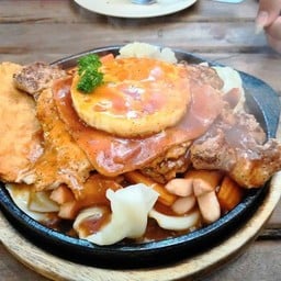 สเต็กบ้านตุ้ม